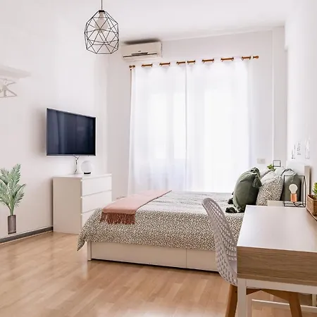 Le Di Marta - Stazione Tiburtina Apartment *