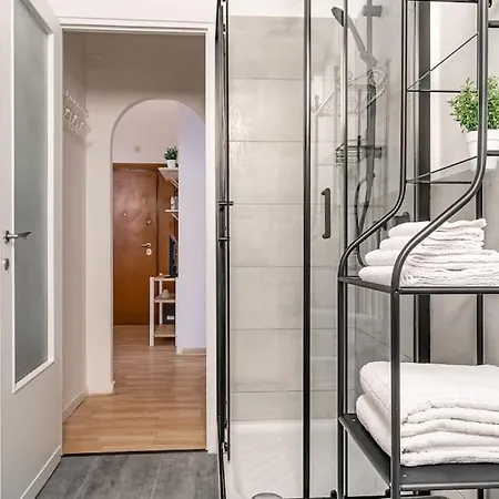 Le Di Marta - Stazione Tiburtina Apartment *