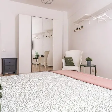 Le Di Marta - Stazione Tiburtina Apartment *